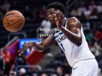 bsports体育-狼队主场大胜，豪取三分继续向前