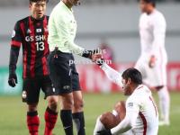 bsports体育-上港连胜告急，主帅调整战术求变赛场