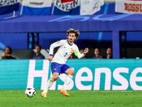 bsports体育-法国队获得胜利的同时也受伤了，球迷们心疼
